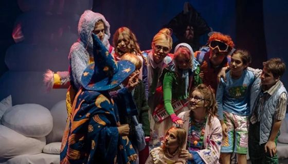 Спектакль «Парабайки»