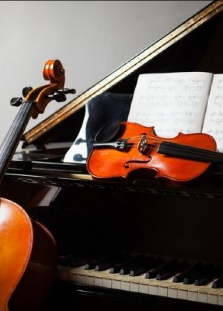 Концерт «Соединяя музыкою поколенья»