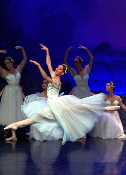 Балет «Майе Плисецкой посвящается»